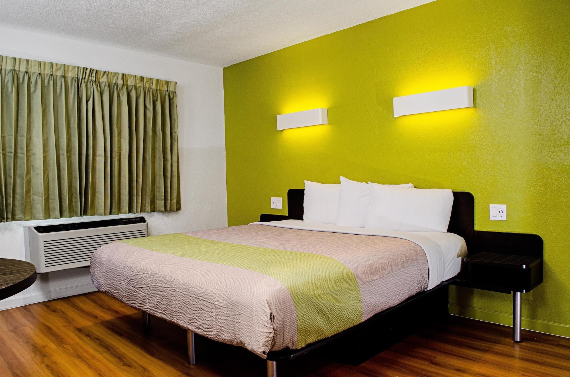 Motel 6-Modesto, Ca - Downtown Экстерьер фото